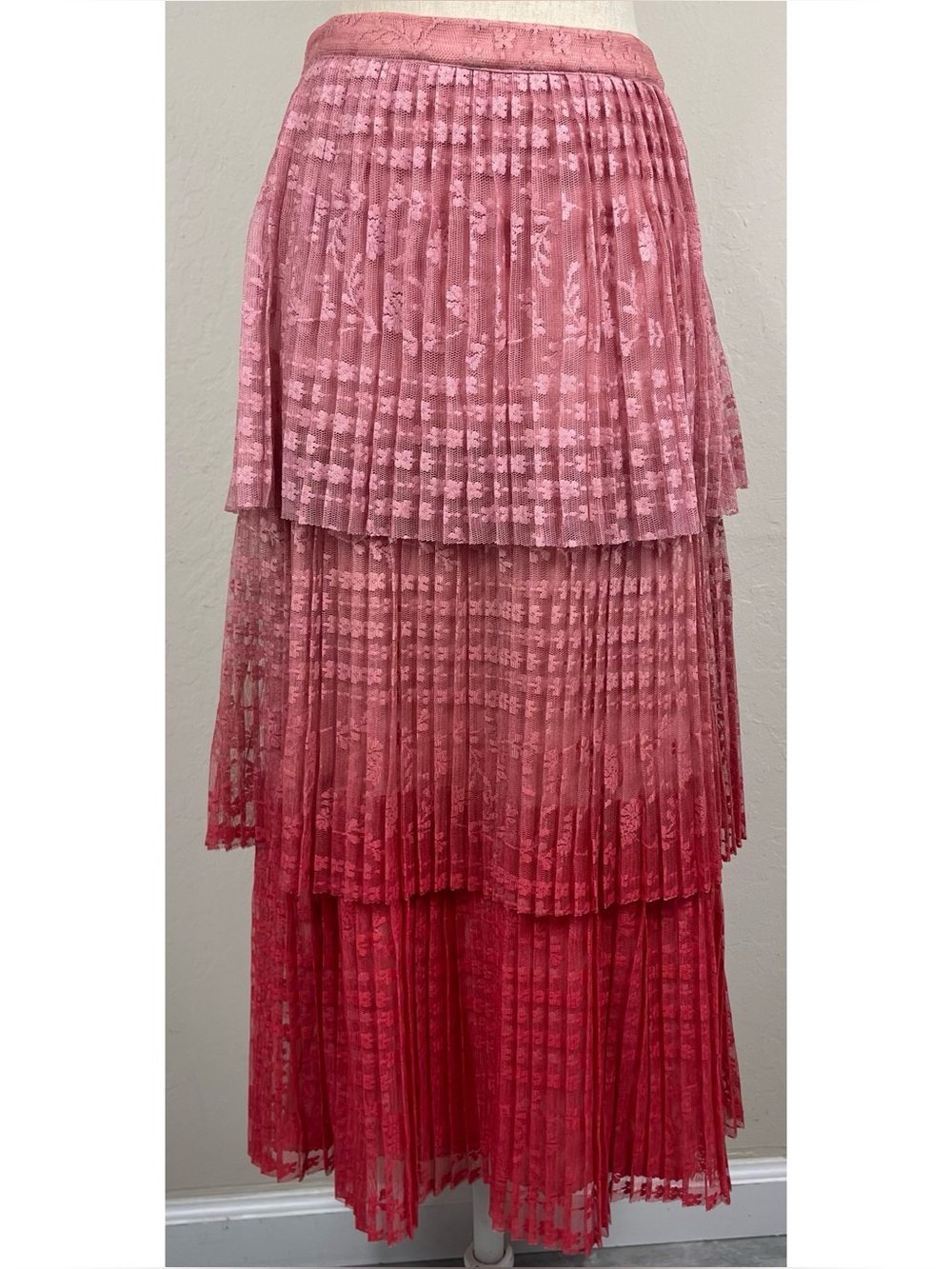 Maeve Anthropologie Brighton Tiered Ombre Midi Skirt